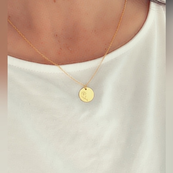 14k Gold Vermeil Carnation Flower Necklace - Picture 5 of 6